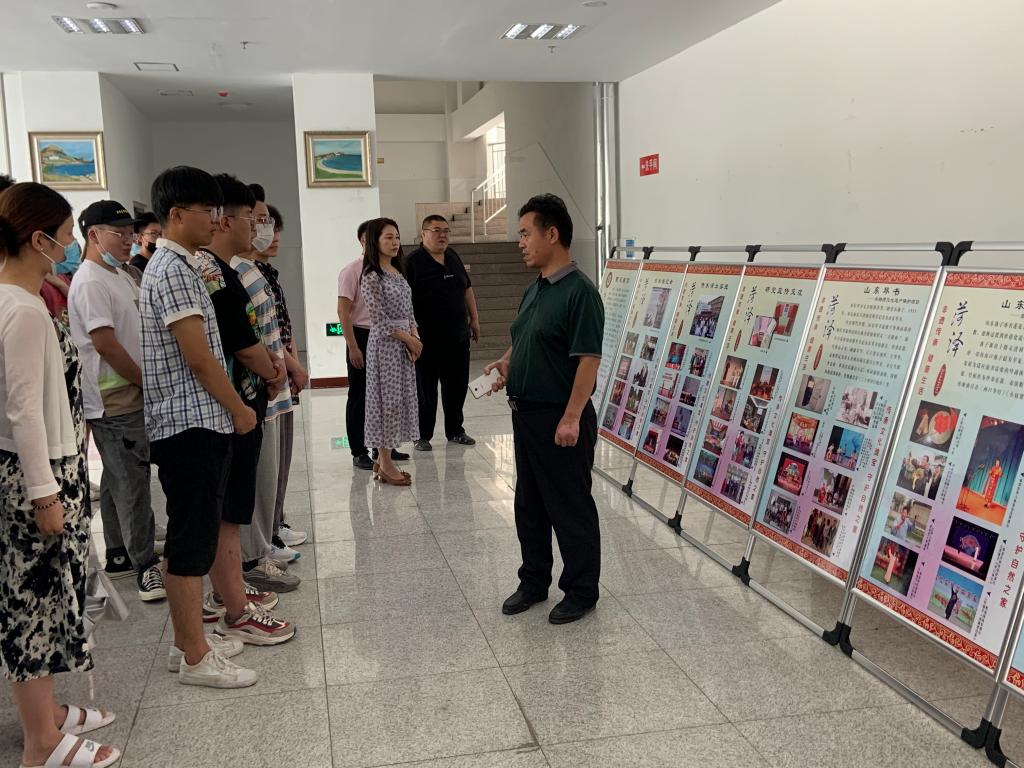 音乐与舞蹈学院组织菏泽地方曲艺类非遗文化展览参观学习活动